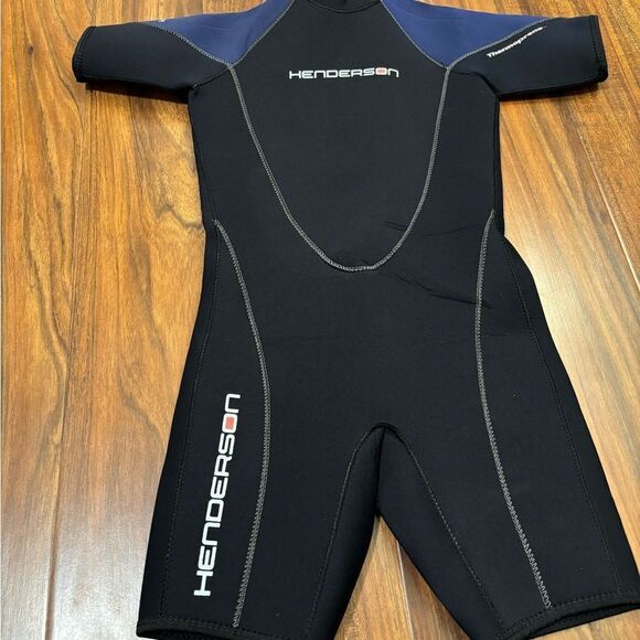 Henderson Aquatics black/blue kids wetsuit - Picture 2 of 7